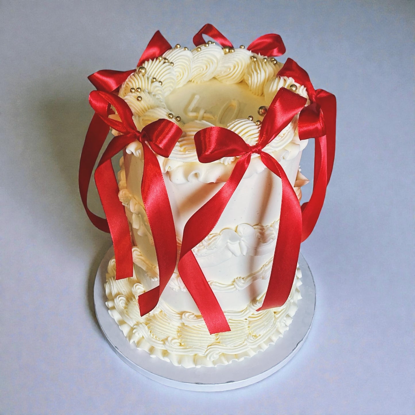 Tall Lambeth with Bows!